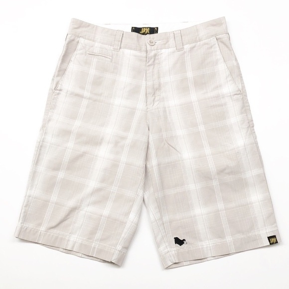 Lost cream plaid flat front shorts - Picture 1 of 6